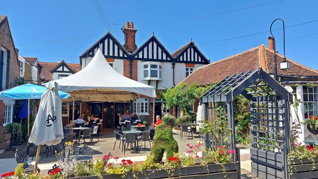 The Green Man Pub Toot Hill © Mark Percy Geograph Britain And Ireland