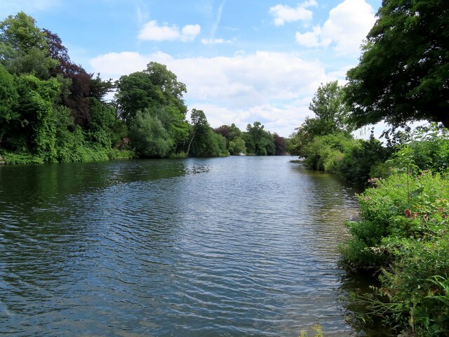 The River Thames at Runnymede © Steve Daniels cc-by-sa/2.0 :: Geograph ...