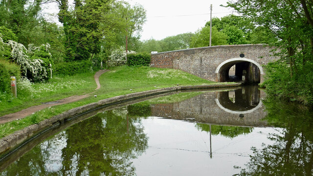 Greensforge Bridge and Lock in... © Roger D Kidd cc-by-sa/2.0 ...