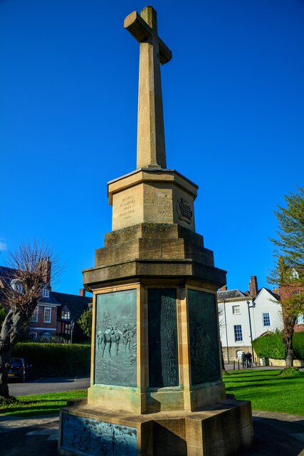 Gloucester : War Memorial To The Royal... © Lewis Clarke Cc-by-sa/2.0 ...