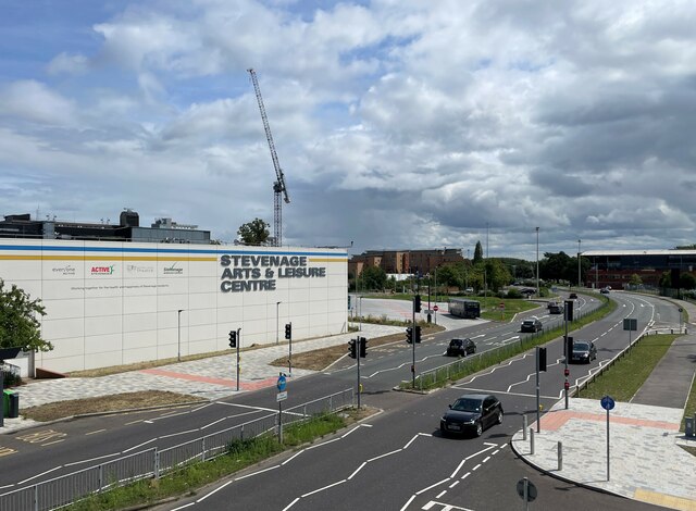 Stevenage Arts & Leisure Centre © Mr Ignavy cc-by-sa/2.0 :: Geograph ...