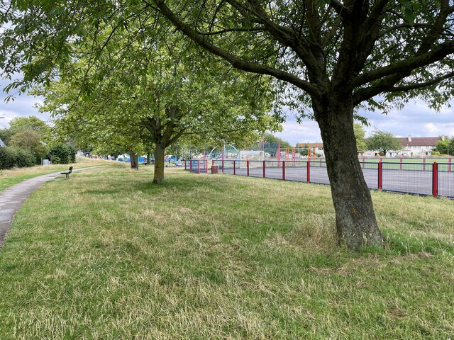 King George V playing fields -... © Mr Ignavy cc-by-sa/2.0 :: Geograph ...