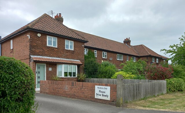 82 Millfield Lane, Nether Poppleton © Mel Towler cc-by-sa/2.0 ...