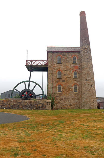 Michell's Whim, East Pool © Chris Allen :: Geograph Britain and Ireland