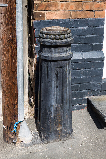 Stench Pipes of Denbigh: No. 6 © Mike Searle cc-by-sa/2.0 :: Geograph ...