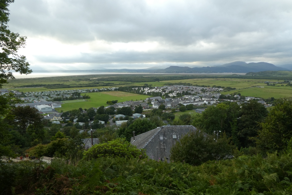 View over Morfa Harlech © DS Pugh :: Geograph Britain and Ireland