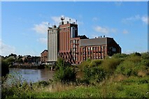 SE6132 : Former Ideal Flour Mill by Chris Heaton