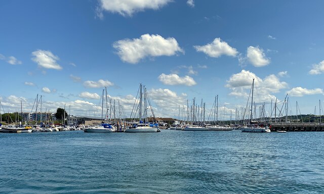 Queen Annes Battery Marina Plymouth © Robin Stott Cc By Sa20