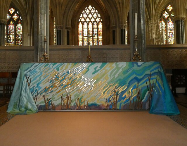 Wells Cathedral Altar A © Basher Eyre Cc By Sa20 Geograph