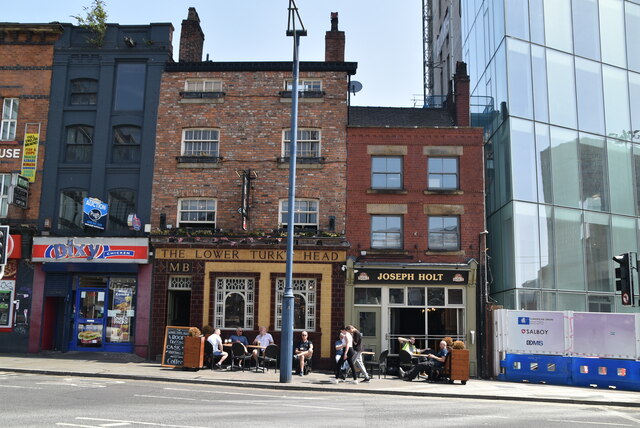 The Lower Turks Head © N Chadwick cc-by-sa/2.0 :: Geograph Britain and ...