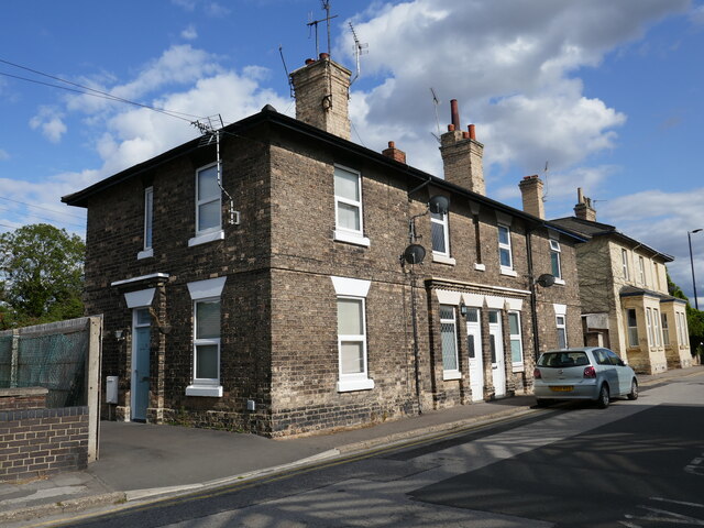 Station Cottages, Retford © Jonathan Thacker cc-by-sa/2.0 :: Geograph ...