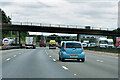 TQ4998 : Bridge over the M25 near to Stapleford Tawney by David Dixon