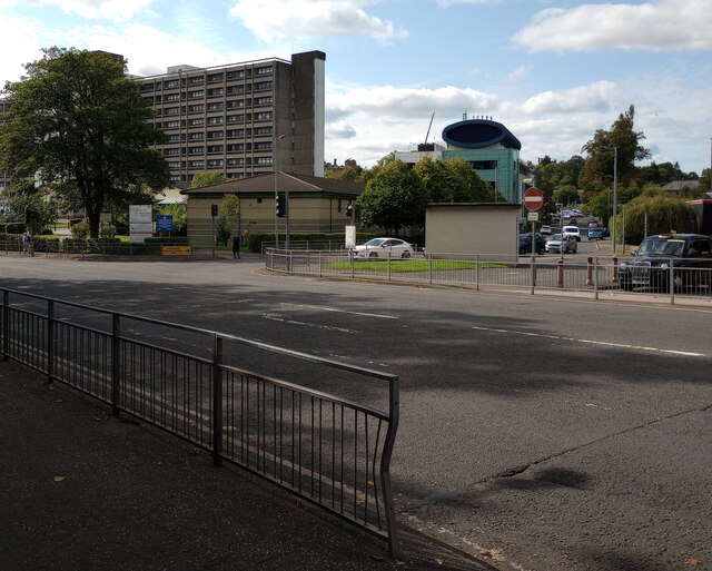 Gartnavel Hospital © Jim Smillie :: Geograph Britain and Ireland