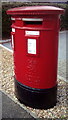 TM2749 : Old Maltings Approach Postbox by Geographer