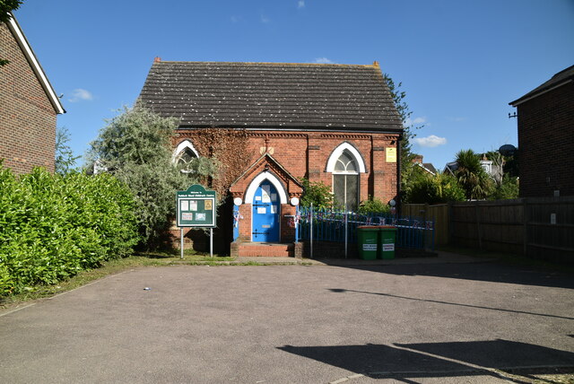 Paddock Wood Childrens Centre © N Chadwick :: Geograph Britain and Ireland