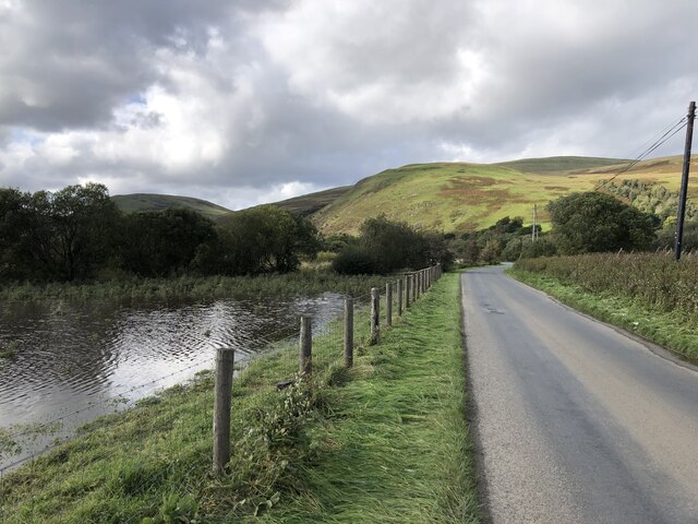 B709, Ettrick Marshes © Richard Webb cc-by-sa/2.0 :: Geograph Britain ...