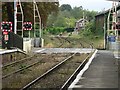 Level crossing on River Head