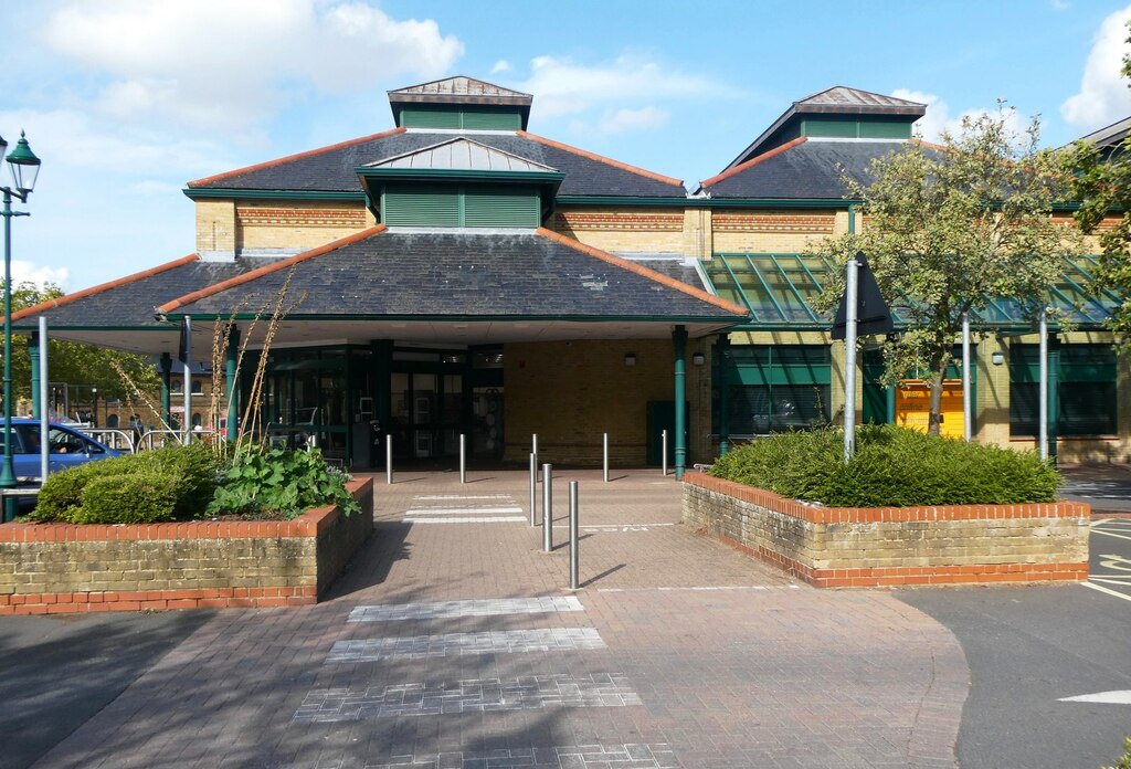 Morrisons, Faversham © pam fray cc-by-sa/2.0 :: Geograph Britain and ...