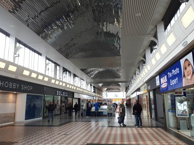 Crossgates Shopping Centre, Interior © Stephen Craven :: Geograph ...