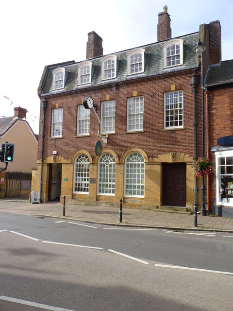 Pershore Town Hall © Jeff Gogarty :: Geograph Britain And Ireland