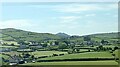 Farmsteads off the northern end of the B8, viewed from the A25 (Dublin Road)