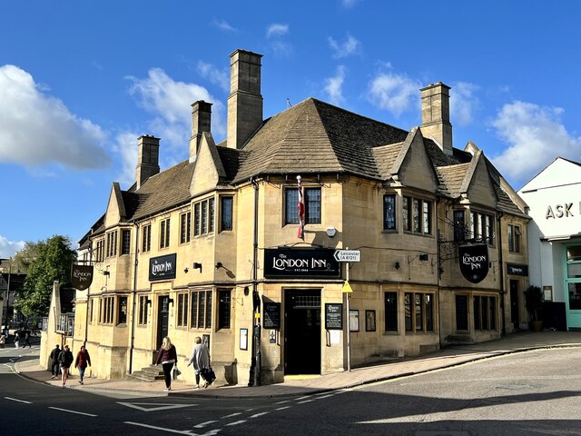 The London Inn Stamford © Andrew Abbott Geograph Britain And Ireland