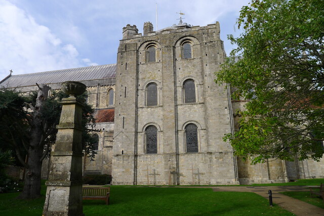 Romsey Abbey © Tim Heaton :: Geograph Britain and Ireland