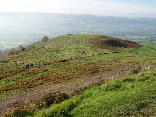 Footpath to Fron-bellaf from Offas Dyke path