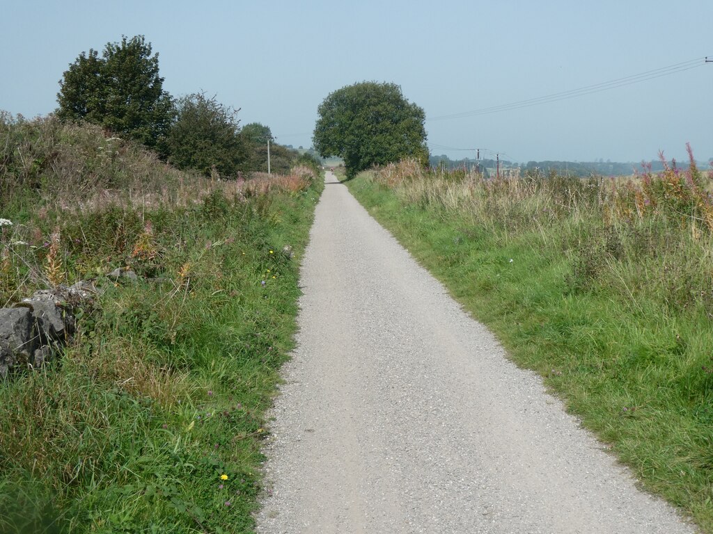 high-peak-trail-west-of-harboro-rocks-david-smith-cc-by-sa-2-0