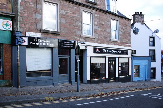 Shops on Allan Street, Blairgowrie © Richard Sutcliffe :: Geograph ...