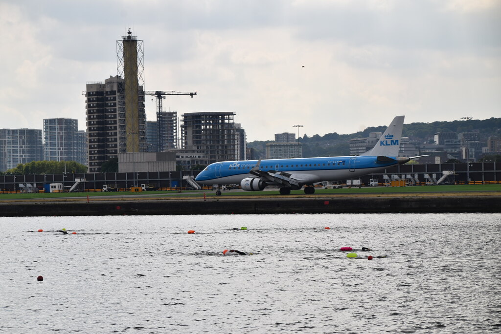 klm-jet-london-city-airport-n-chadwick-cc-by-sa-2-0-geograph