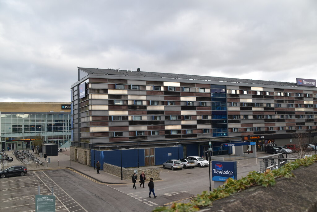 Travelodge © N Chadwick :: Geograph Britain and Ireland