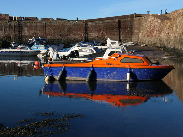 Coastal East Lothian : Orange And Blue,... © Richard West Cc-by-sa/2.0 ...