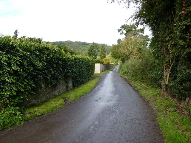 The Herefordshire Trail by the castle,... © Jeff Gogarty :: Geograph ...