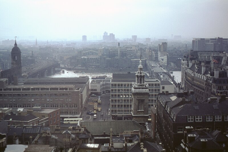 south-london-from-the-city-david-purchase-cc-by-sa-2-0-geograph