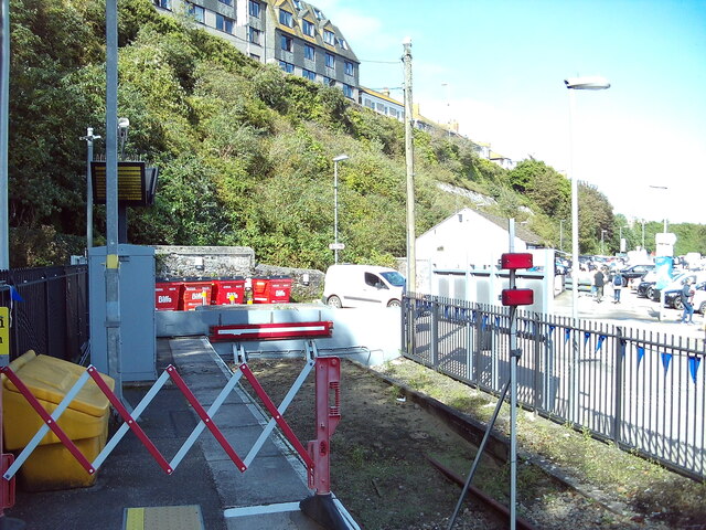 End Of The Line, St Ives Railway Station © Richard Vince Cc-by-sa 2.0 