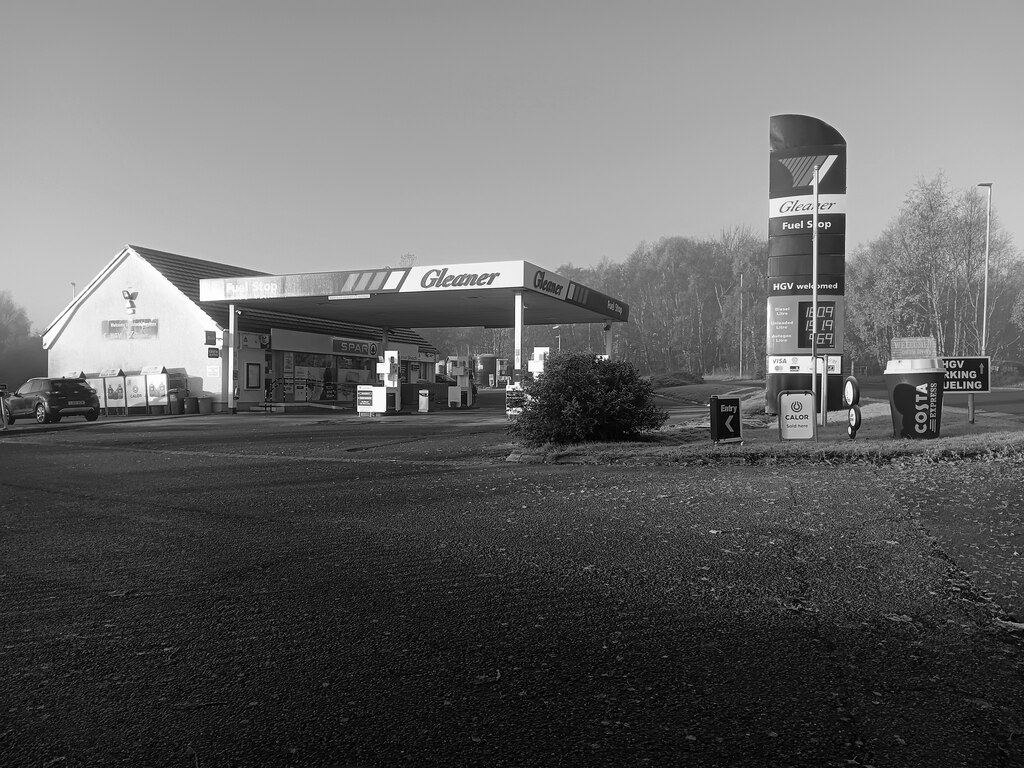 Study of a Gasoline Station © David Bremner ccbysa/2.0 Geograph