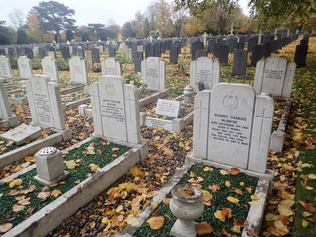 Some of the cadet graves in Gillingham (Woodlands) Cemetery