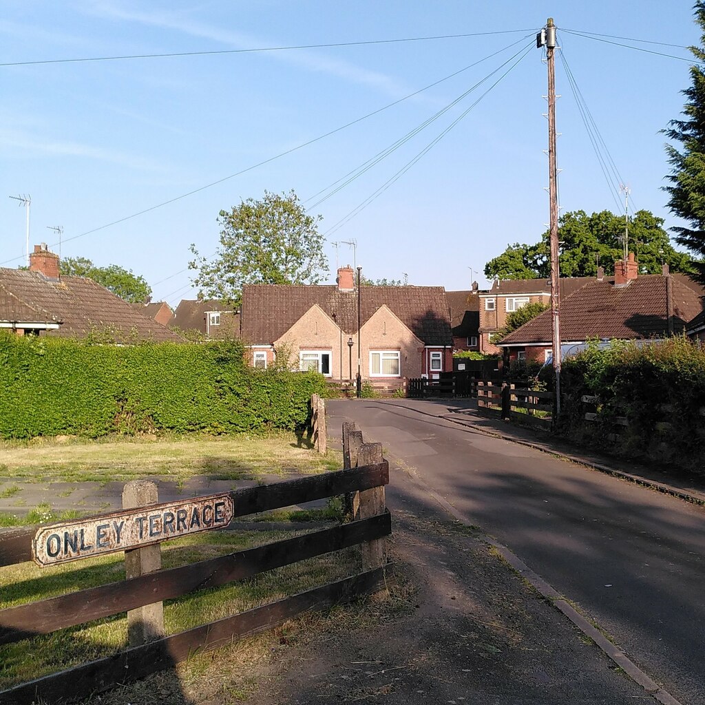 Onley Terrace, Canley \u00a9 A J Paxton cc-by-sa\/2.0 :: Geograph Britain and Ireland