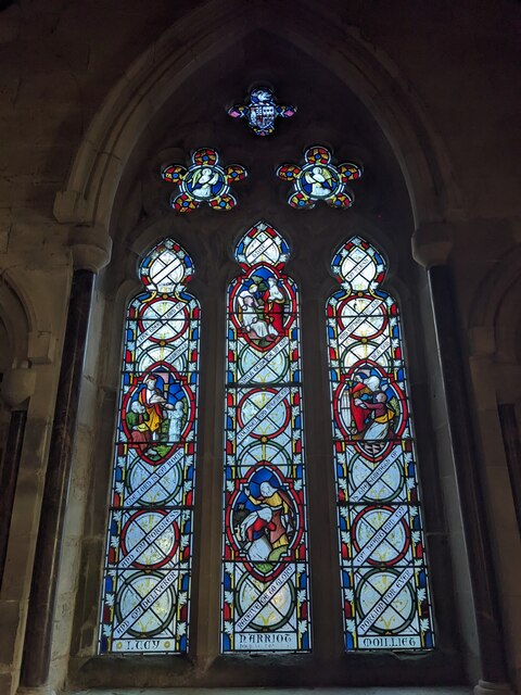 Window inside St. Mary's church... © Fabian Musto cc-by-sa/2.0 ...