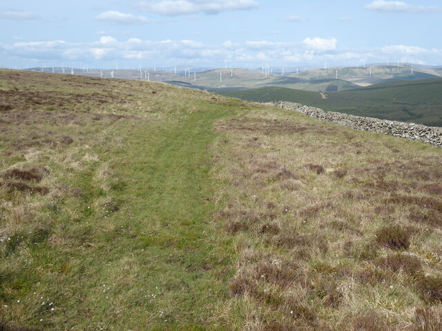 The Southern Upland Way near Laght Hill © Dave Kelly cc-by-sa/2.0 ...