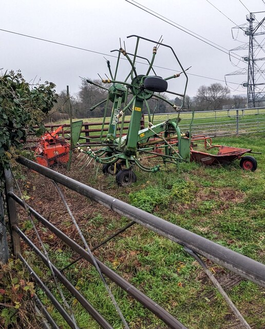 farm-machinery-aust-south-jaggery-geograph-britain-and-ireland