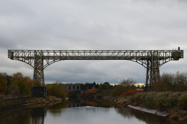 Transporter Bridge Warrington © Rod Grealish cc-by-sa/2.0 :: Geograph ...