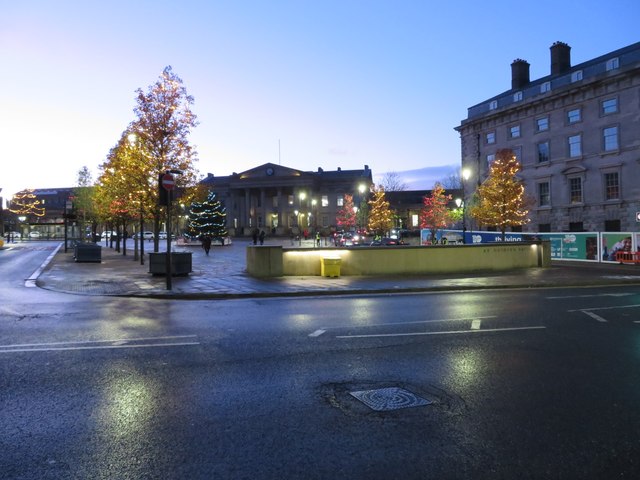 St George's Square, Huddersfield © Chris Allen :: Geograph Britain and ...