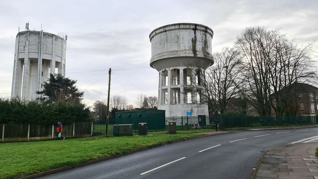 Cantley Water Towers © Chris Morgan :: Geograph Britain and Ireland