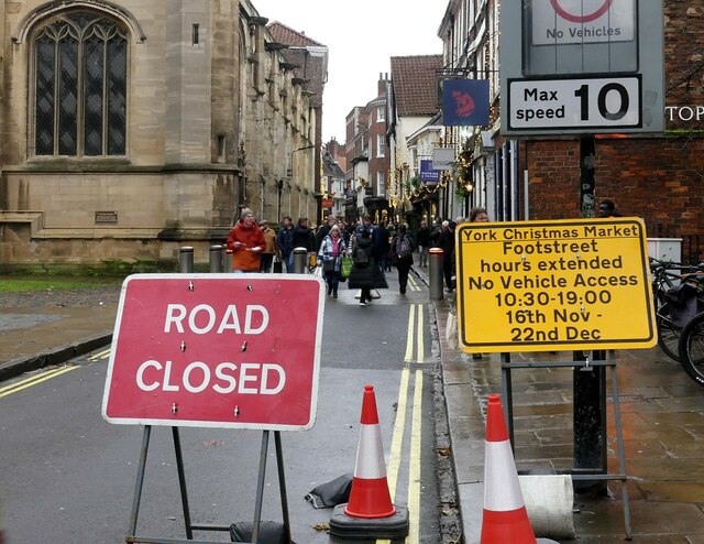 Footstreet hours extended © Alan Murray-Rust :: Geograph Britain and ...