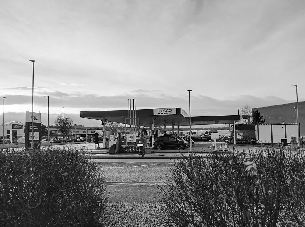 study-of-a-gasoline-station-david-bremner-cc-by-sa-2-0-geograph