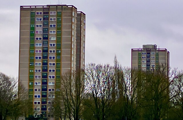 Harrow Court & Brent Court - Stevenage © Andy Steele :: Geograph ...