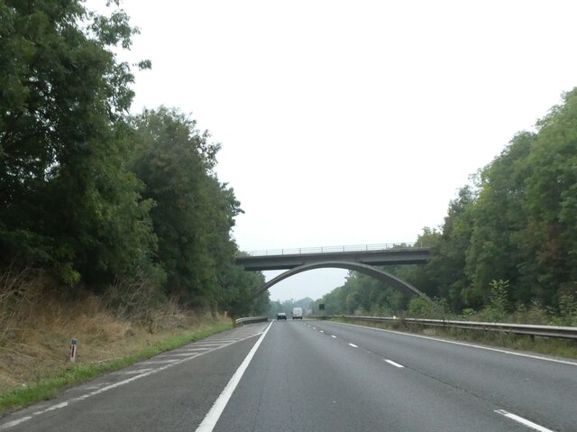 B4215 bridge over M50 © David Smith :: Geograph Britain and Ireland