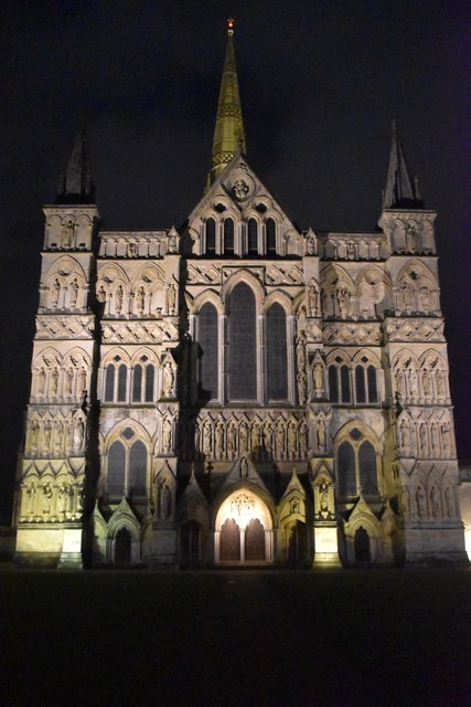 Salisbury Cathedral, west front © David Martin cc-by-sa/2.0 :: Geograph ...